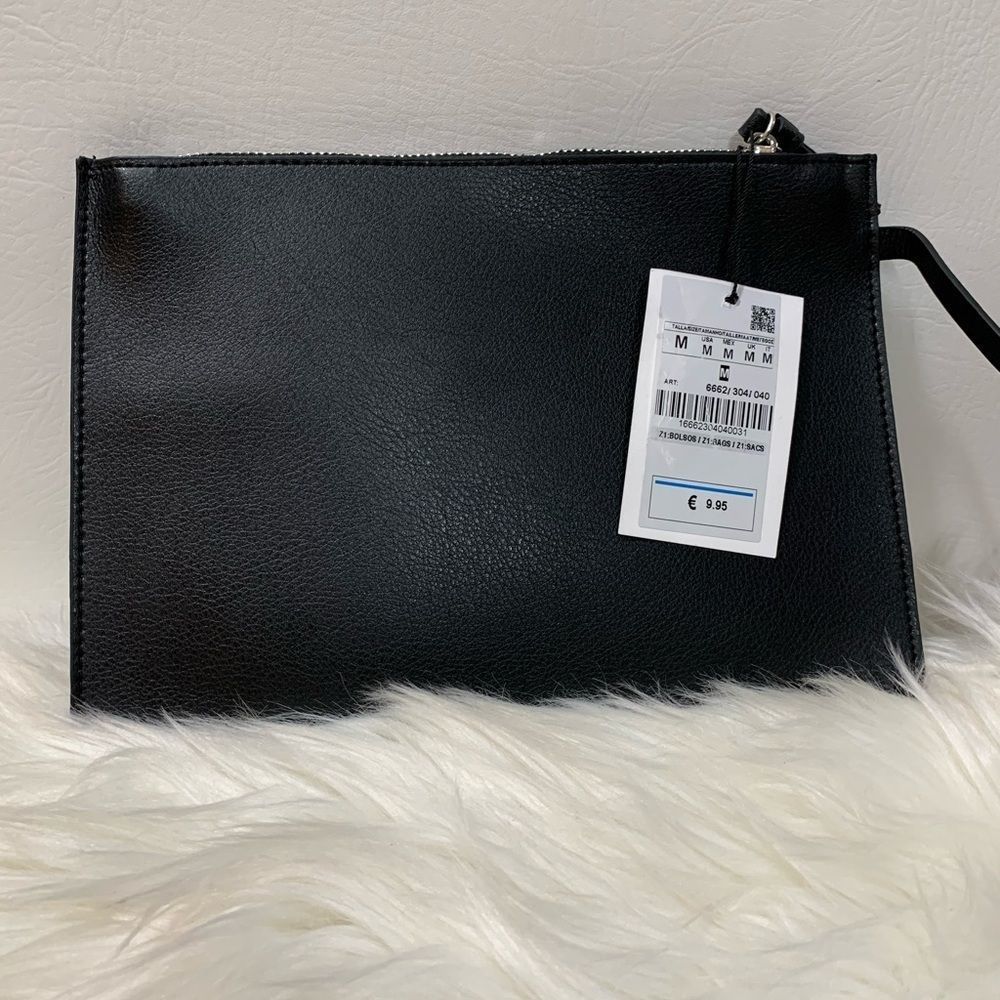 Zara Basic Collection Black Zip Pouch